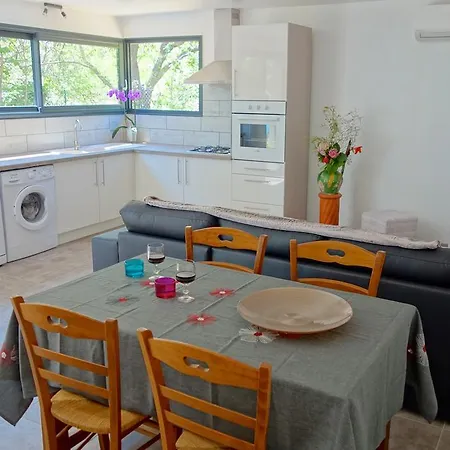 Affittacamere Le Clos Saint Elme 3*